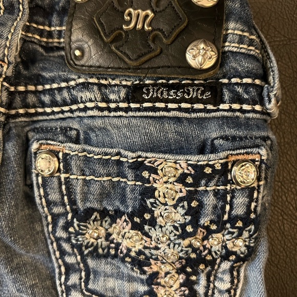 • Brand: Miss Me.
• Size: Girls size 7. - Picture 3 of 11